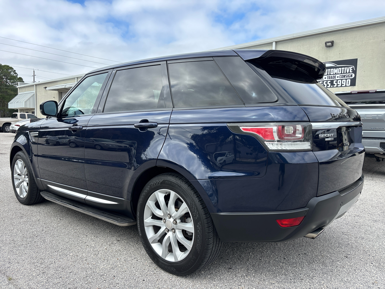 Land Rover Range Rover Sport 3.0L V6 Supercharged SE 2014