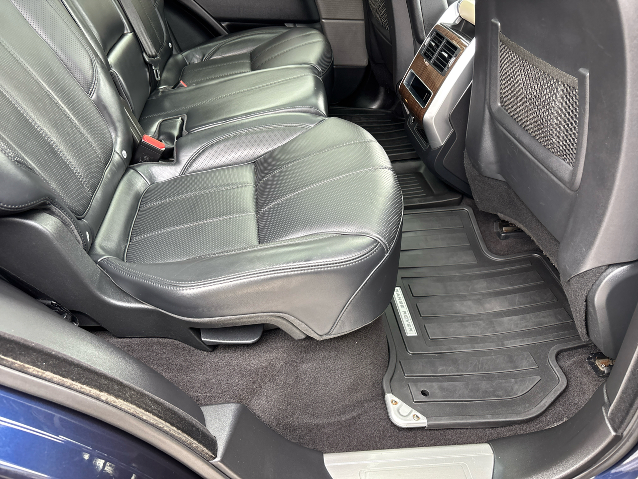 Land Rover Range Rover Sport 3.0L V6 Supercharged SE 2014