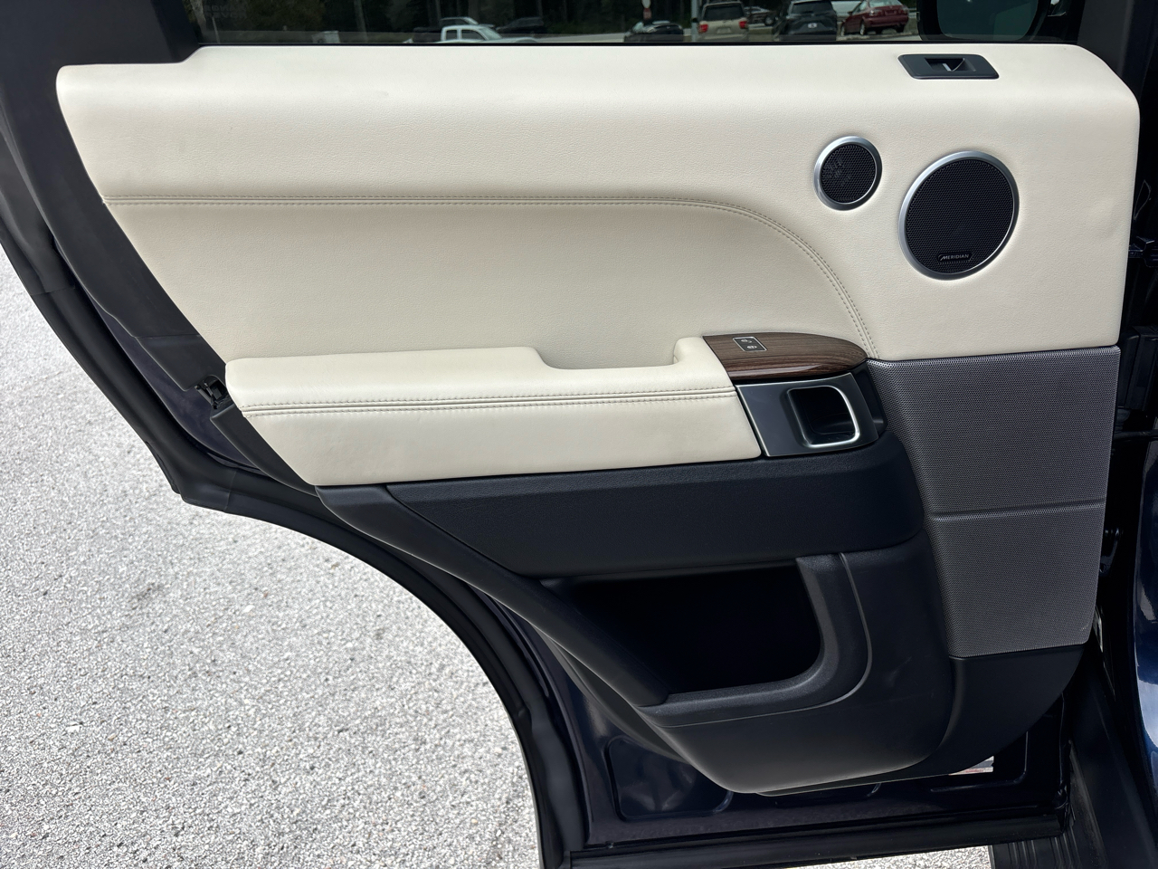 Land Rover Range Rover Sport 3.0L V6 Supercharged SE 2014