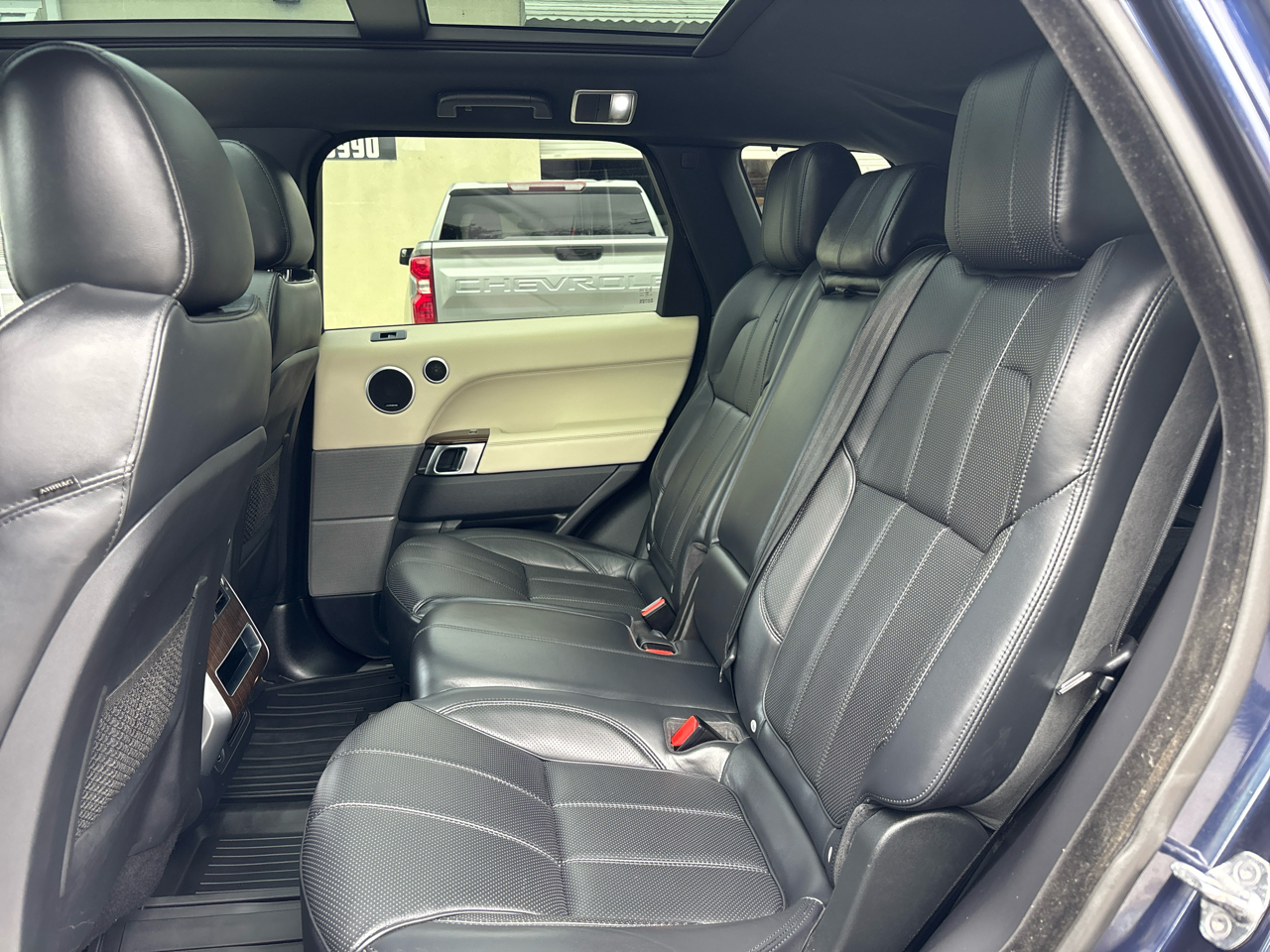 Land Rover Range Rover Sport 3.0L V6 Supercharged SE 2014