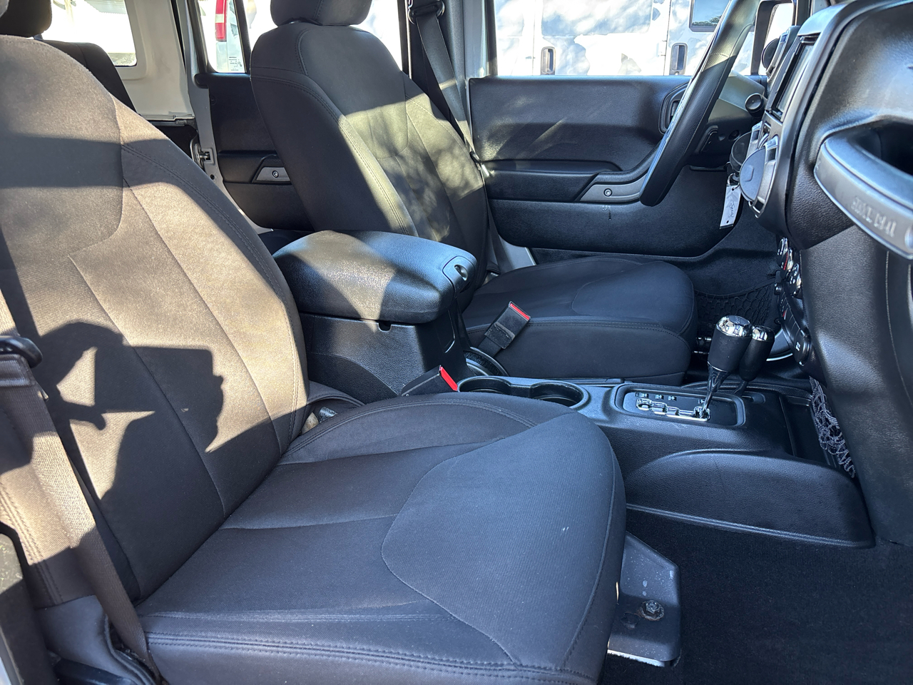 Jeep Wrangler Unlimited Sport 4WD 2016