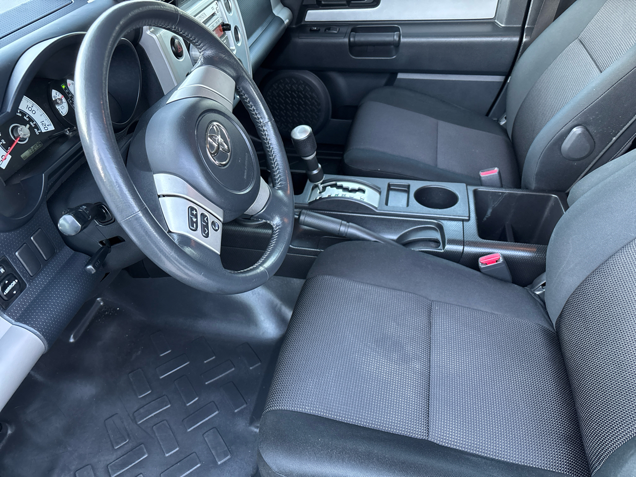 Toyota FJ Cruiser 4WD AT 2008