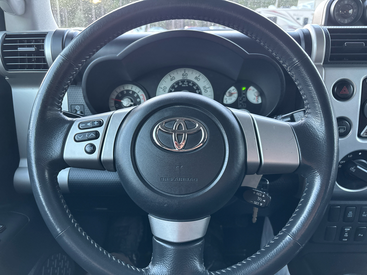 Toyota FJ Cruiser 4WD AT 2008