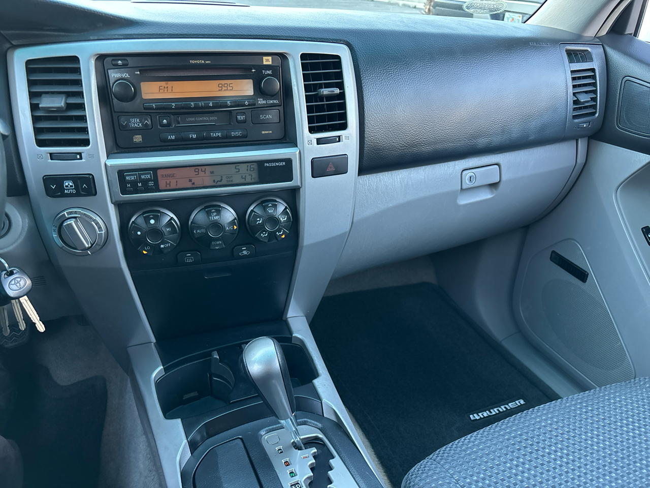 Toyota 4Runner Sport Edition 4WD 2004