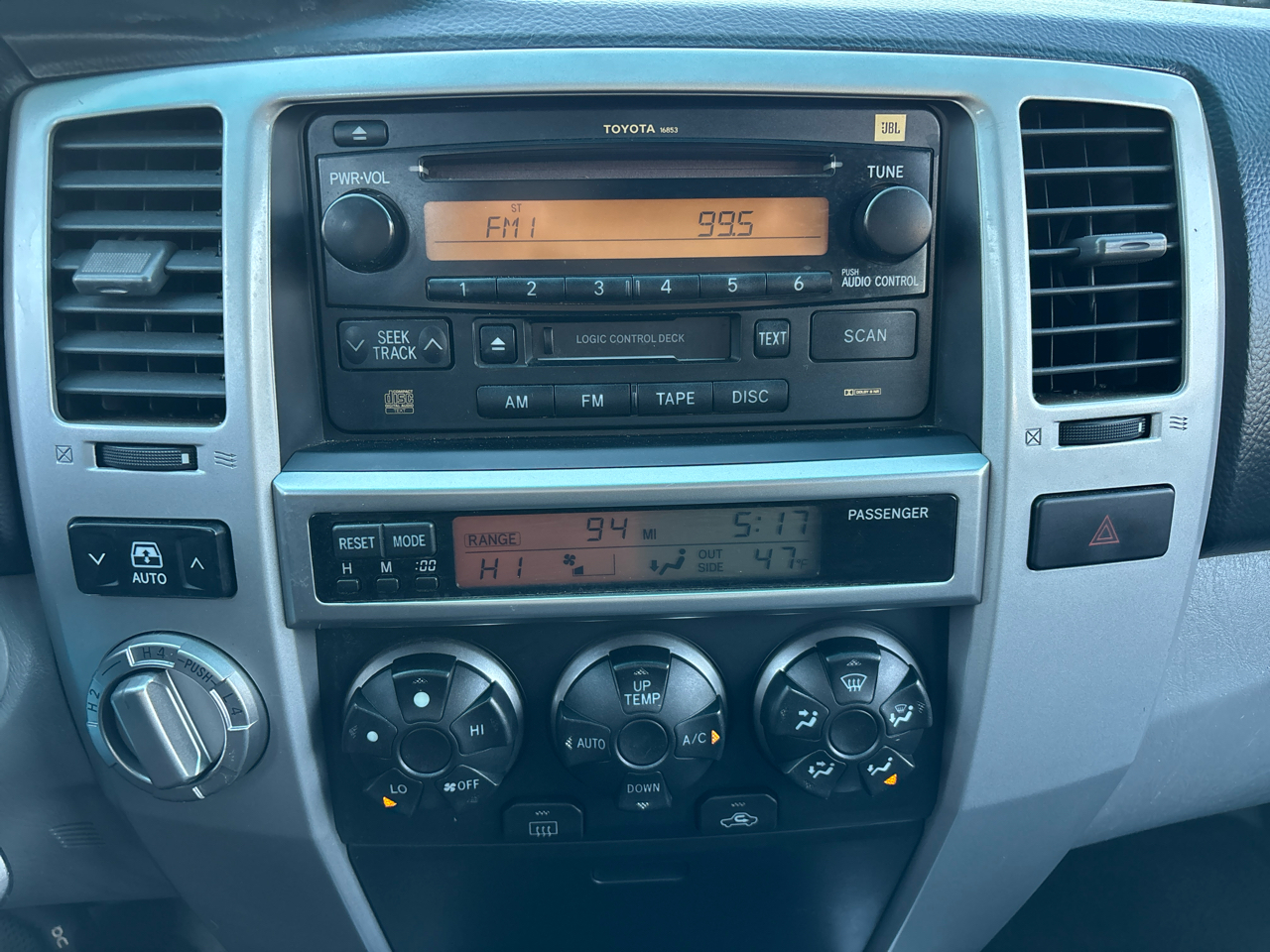 Toyota 4Runner Sport Edition 4WD 2004