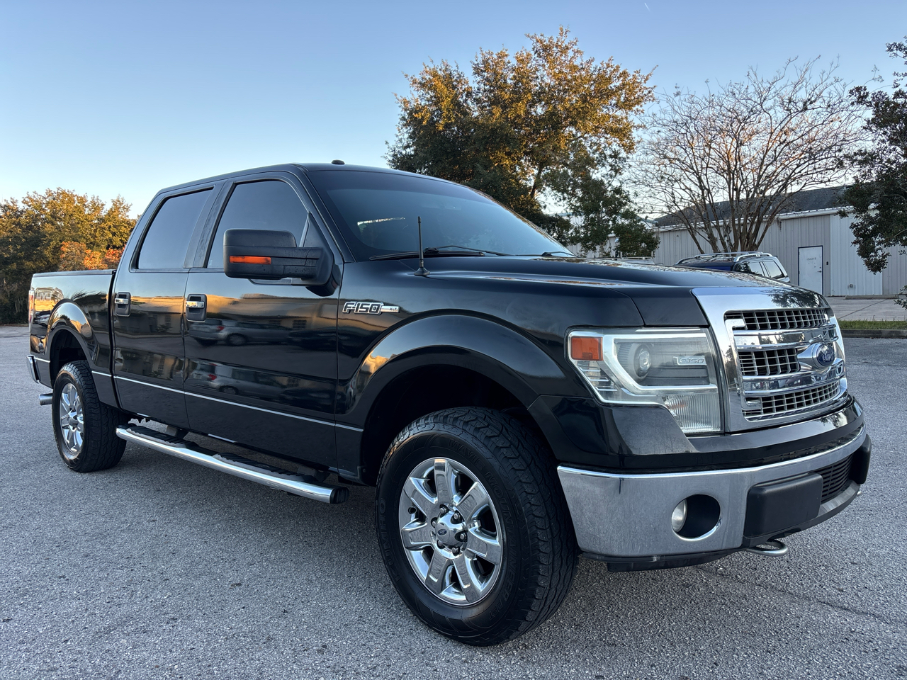 Ford F-150 4WD SuperCab 145" XLT 2014