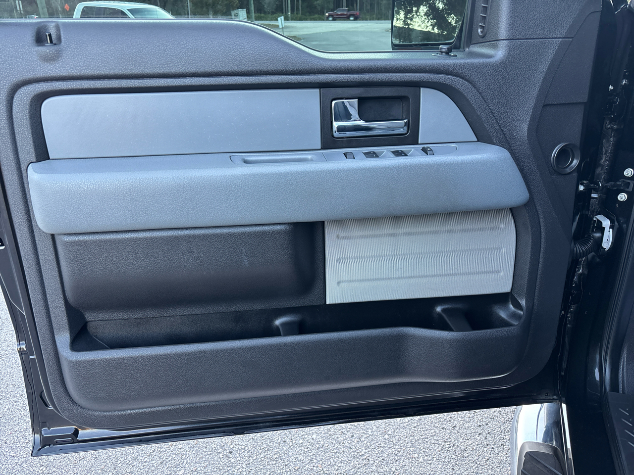 Ford F-150 4WD SuperCab 145" XLT 2014