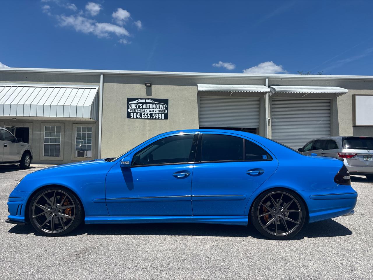 Mercedes-Benz E55 AMG E55 AMG 2005