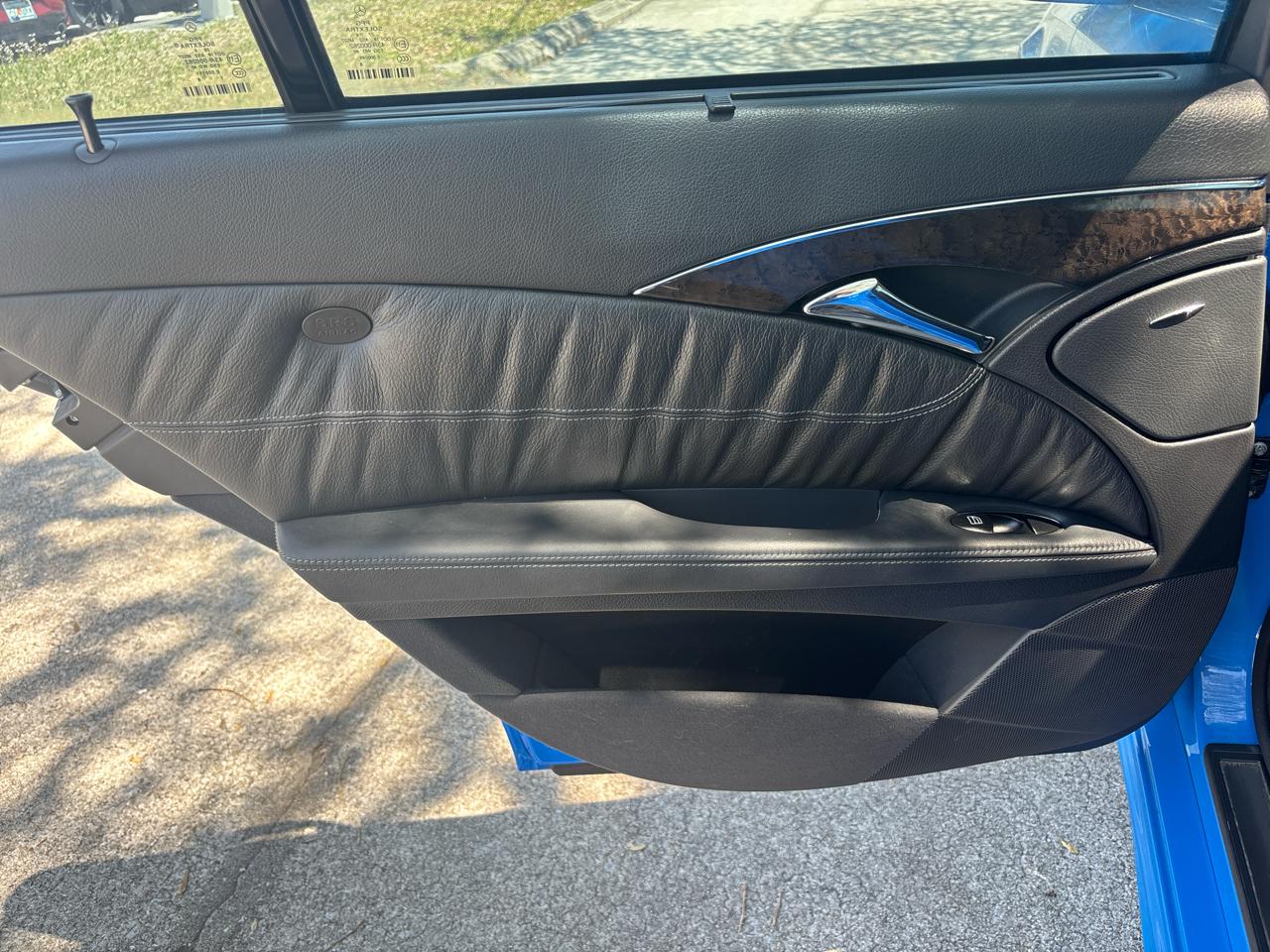 Mercedes-Benz E55 AMG E55 AMG 2005