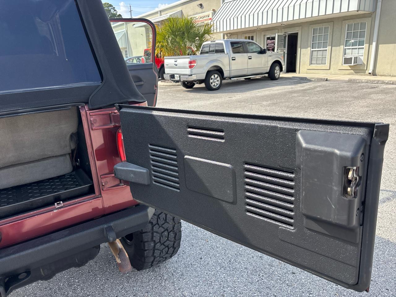 Jeep Wrangler Sport 2004