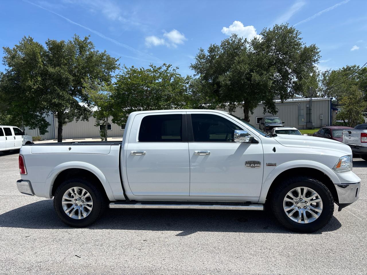 RAM 1500 Longhorn Crew Cab SWB 4WD 2016