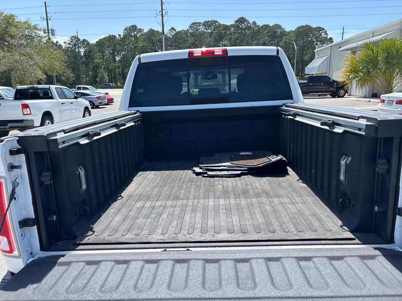 RAM 1500 Longhorn Crew Cab SWB 4WD 2016