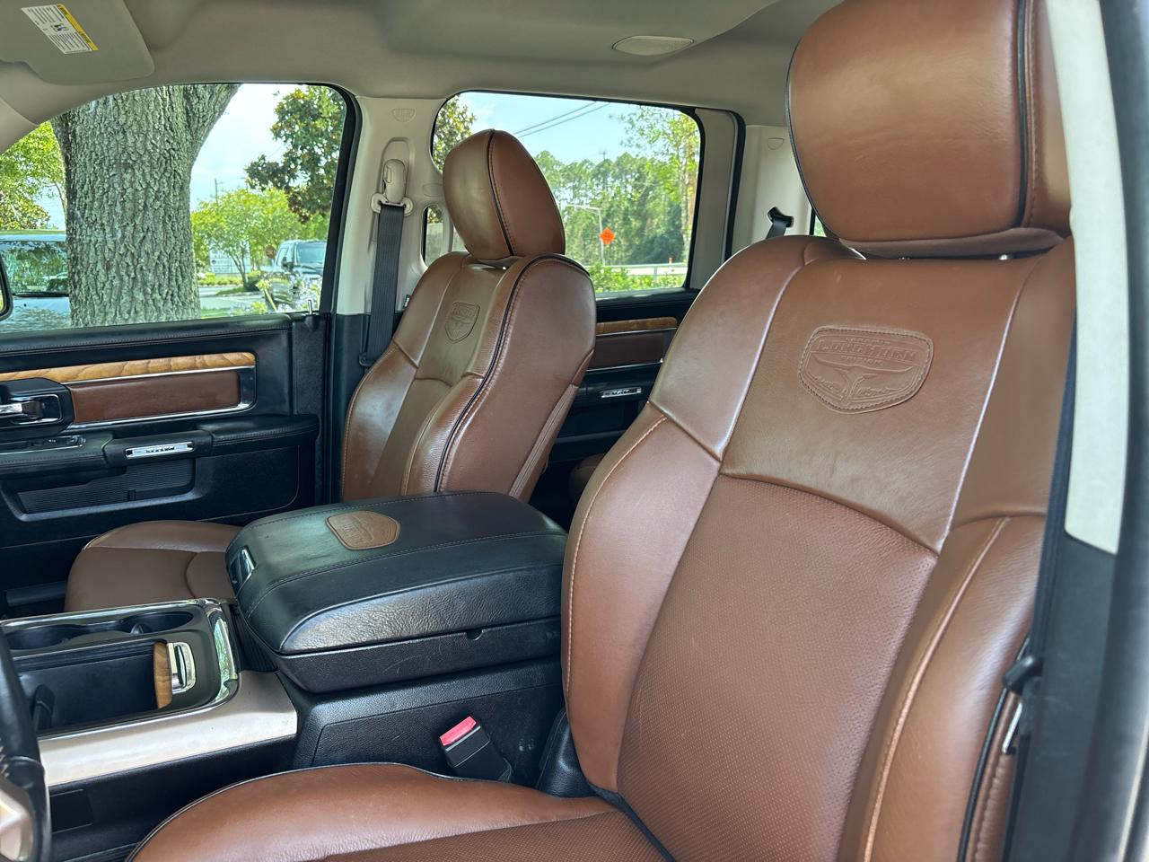 RAM 1500 Longhorn Crew Cab SWB 4WD 2016