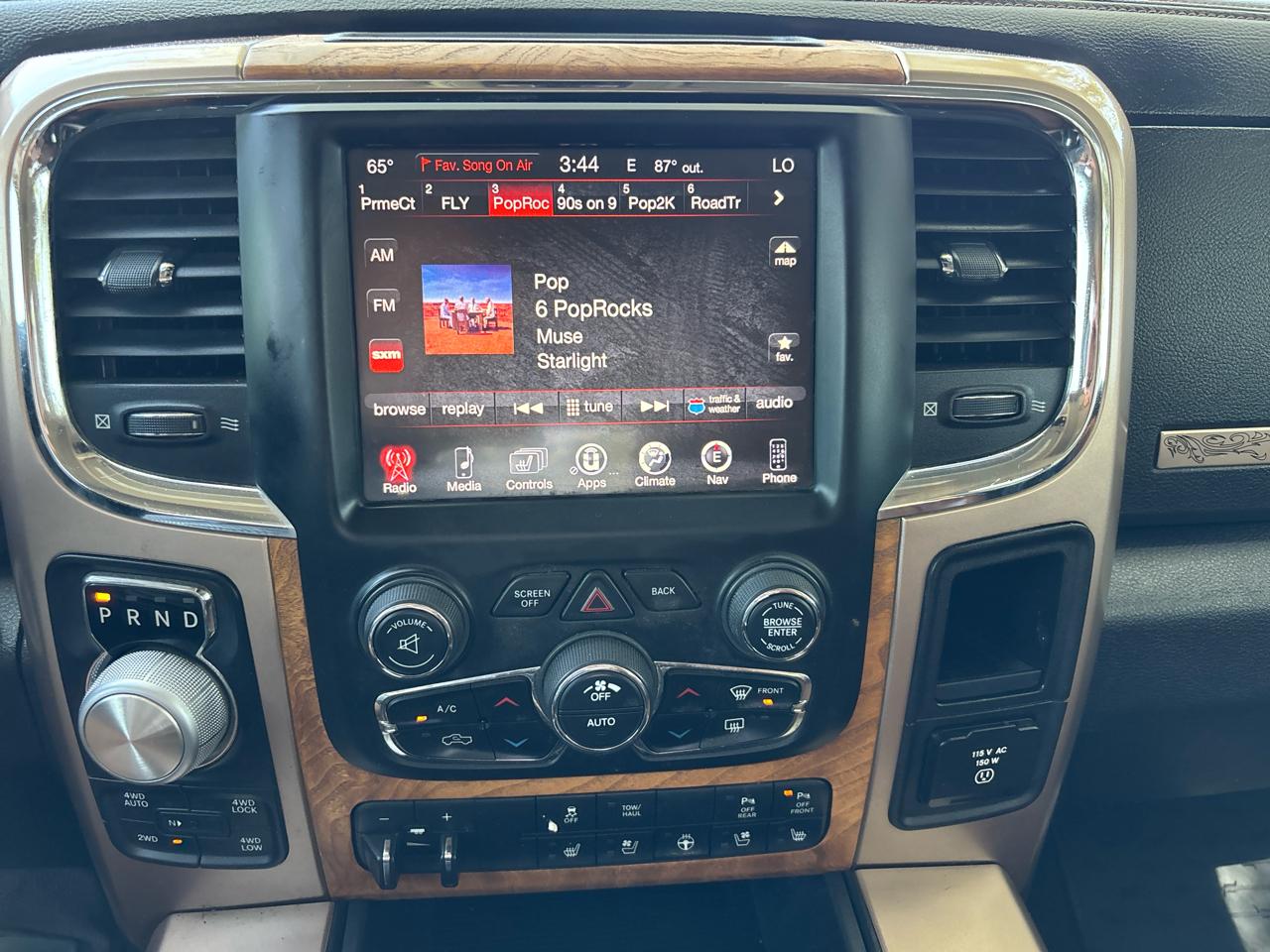 RAM 1500 Longhorn Crew Cab SWB 4WD 2016