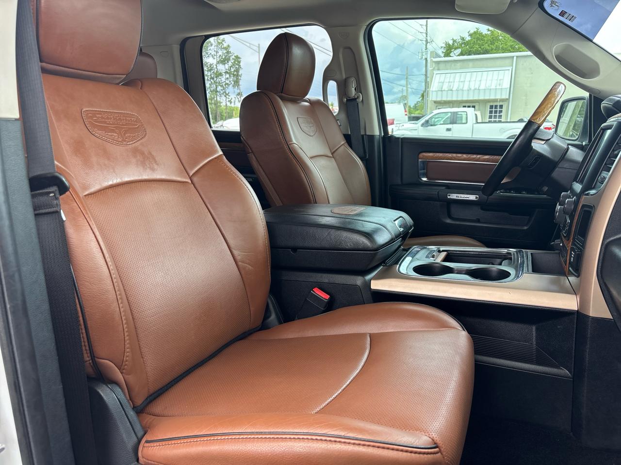 RAM 1500 Longhorn Crew Cab SWB 4WD 2016