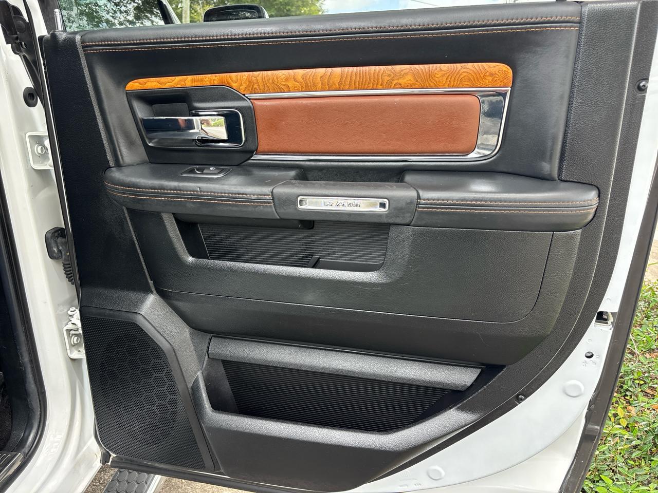 RAM 1500 Longhorn Crew Cab SWB 4WD 2016