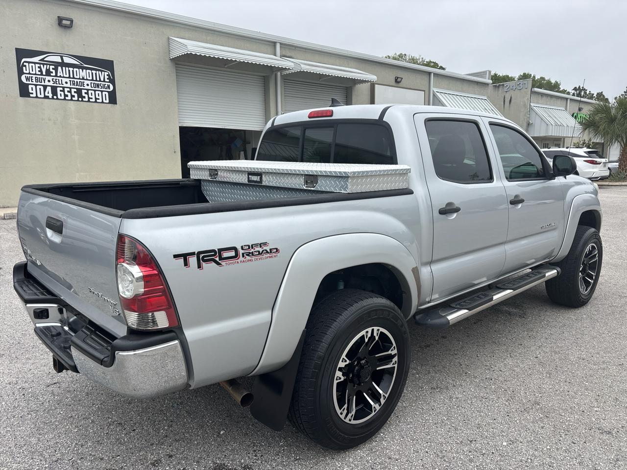 Toyota Tacoma PreRunner Double Cab V6 Auto 2WD 2012