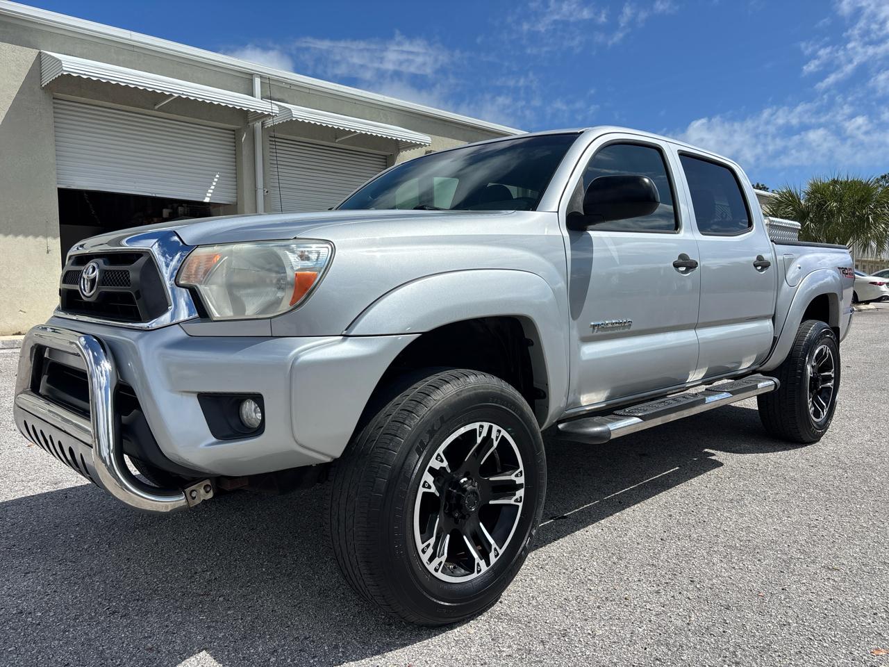 Toyota Tacoma PreRunner Double Cab V6 Auto 2WD 2012