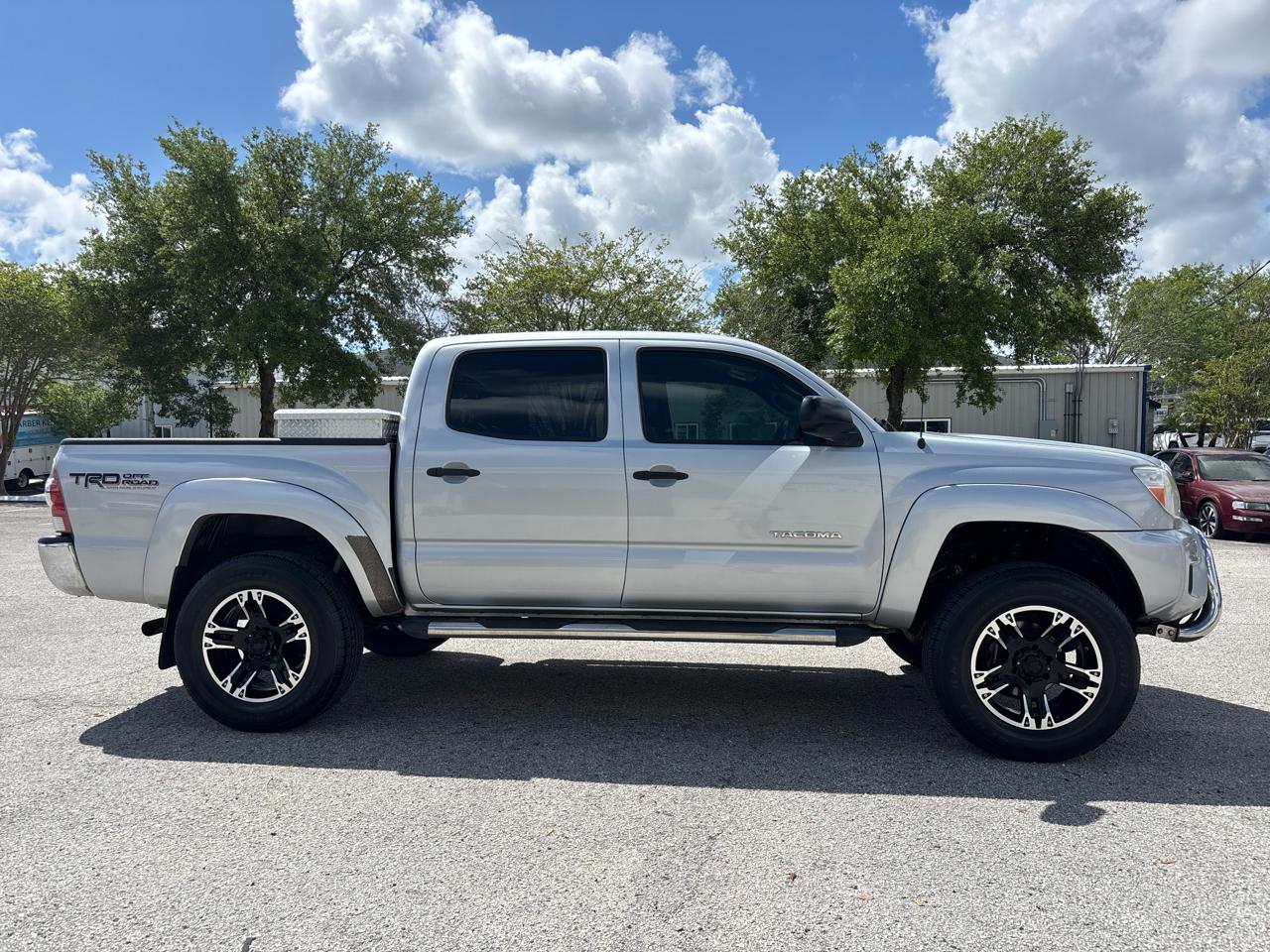 Toyota Tacoma PreRunner Double Cab V6 Auto 2WD 2012