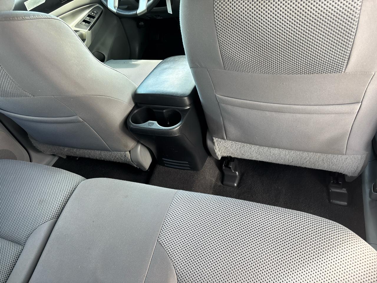 Toyota Tacoma PreRunner Double Cab V6 Auto 2WD 2012