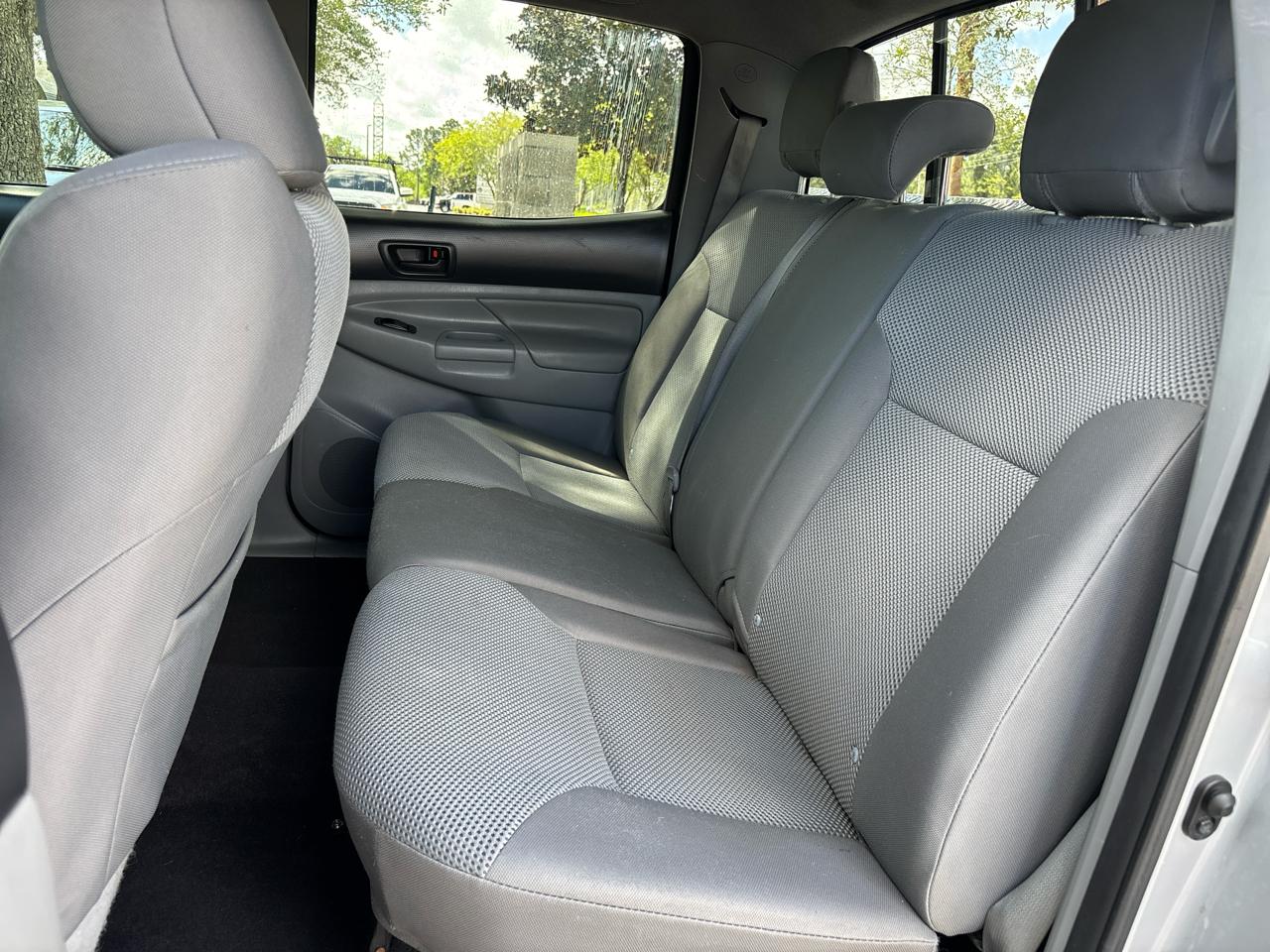 Toyota Tacoma PreRunner Double Cab V6 Auto 2WD 2012