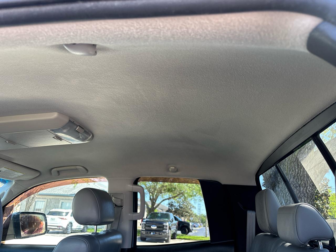 Toyota Tundra Limited 5.7L FFV Double Cab 4WD 2010