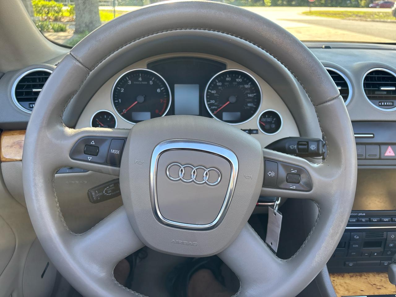 Audi A4 2.0T Cabriolet with Multitronic 2008