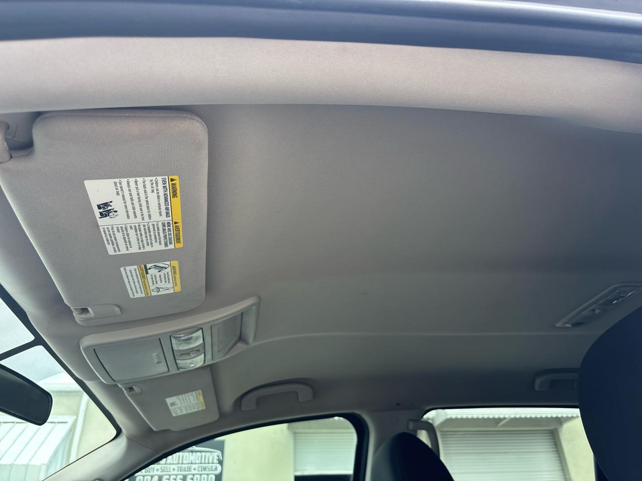 Nissan Titan SV Crew Cab 4WD 2018