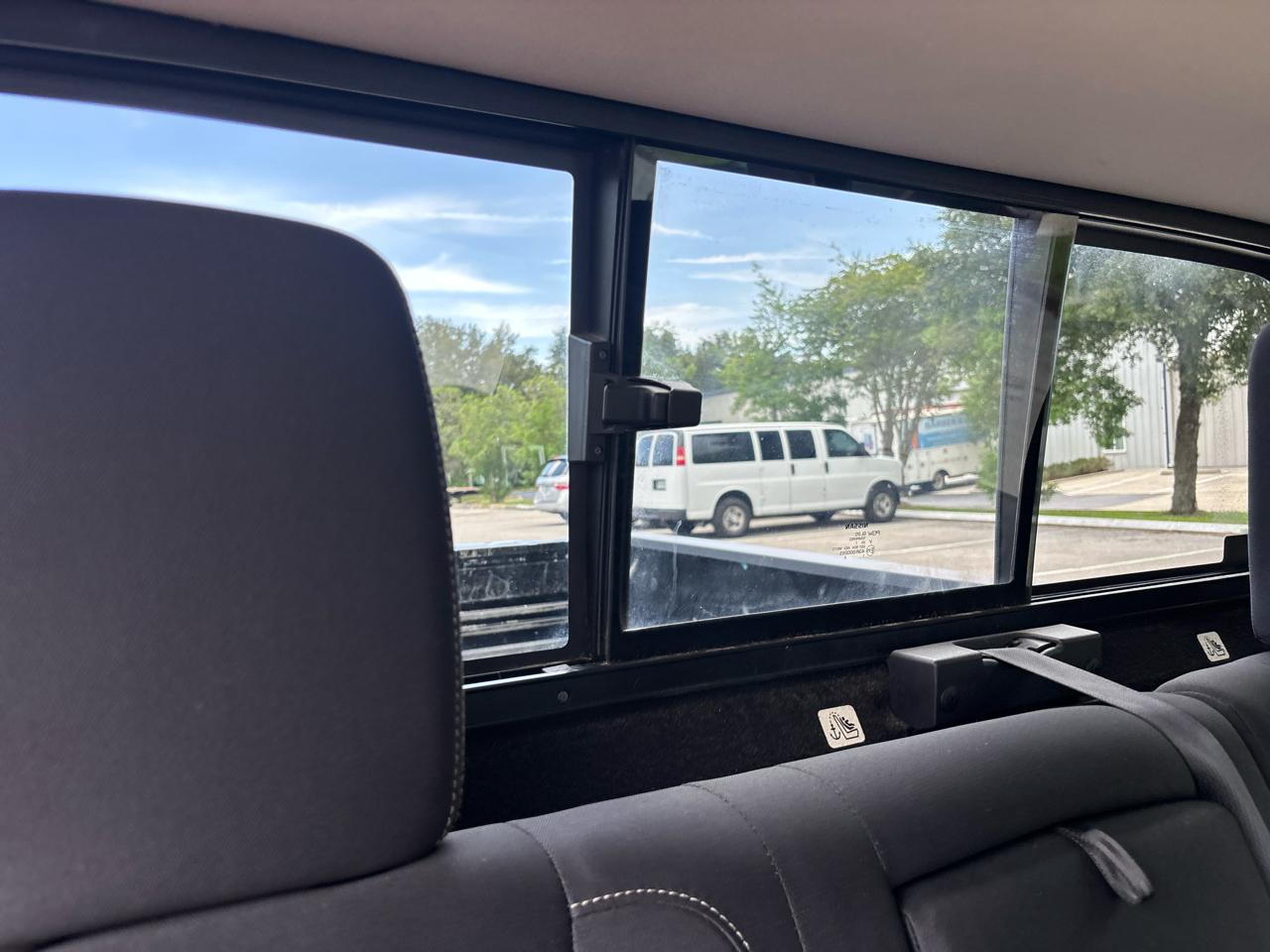 Nissan Titan SV Crew Cab 4WD 2018