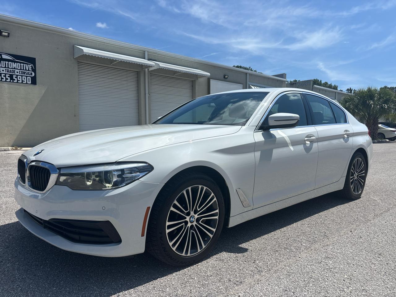 BMW 5-Series 530i 2019