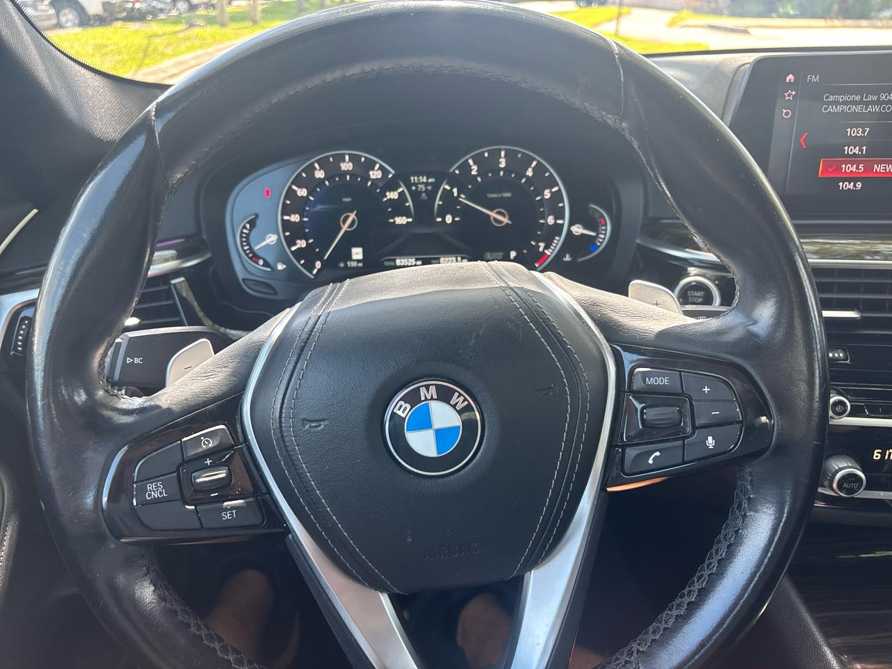 BMW 5-Series 530i 2019