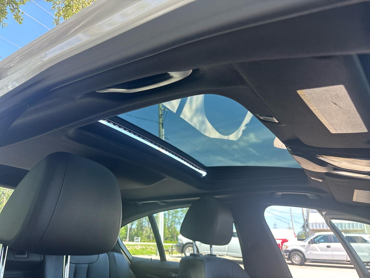 BMW 5-Series 530i 2019