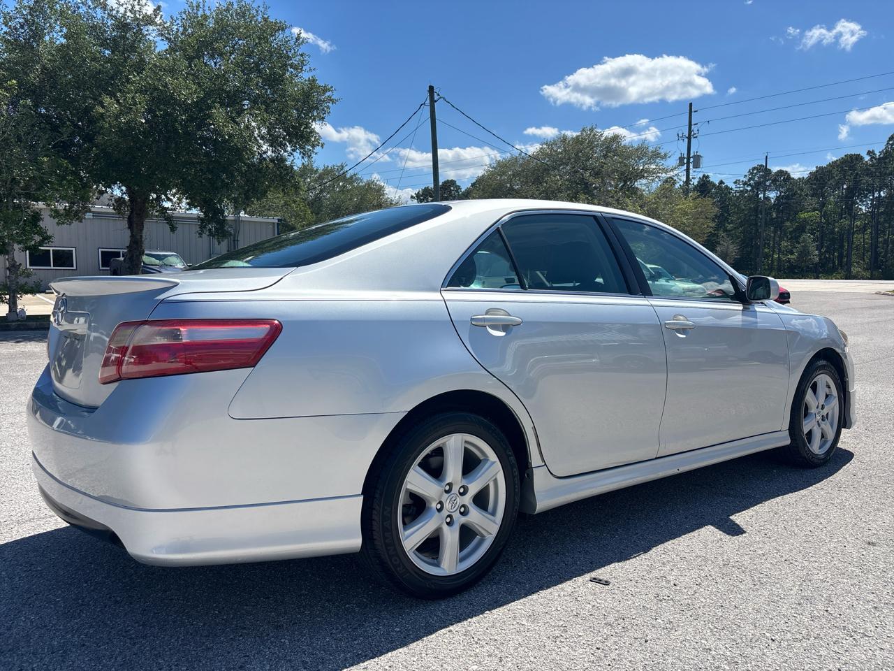 Toyota Camry SE 5-Spd AT 2008