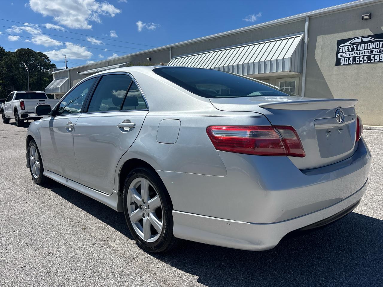 Toyota Camry SE 5-Spd AT 2008