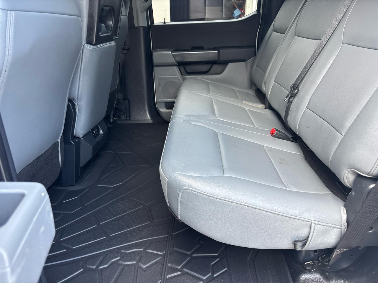 Ford F-150 4WD SuperCrew 145" XL 2023