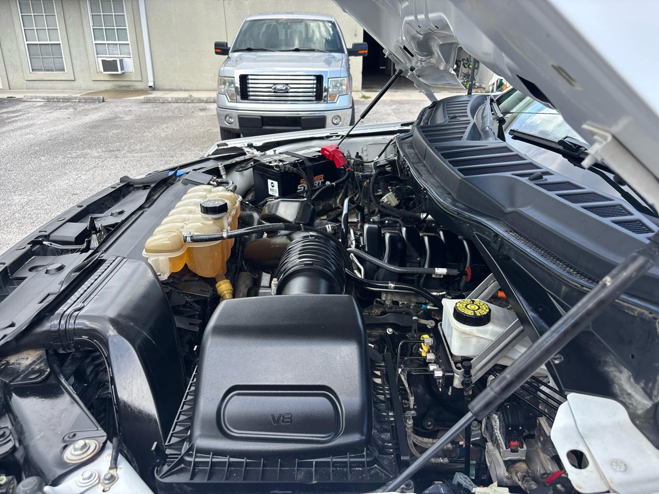 Ford F-150 4WD SuperCrew 145" XL 2023