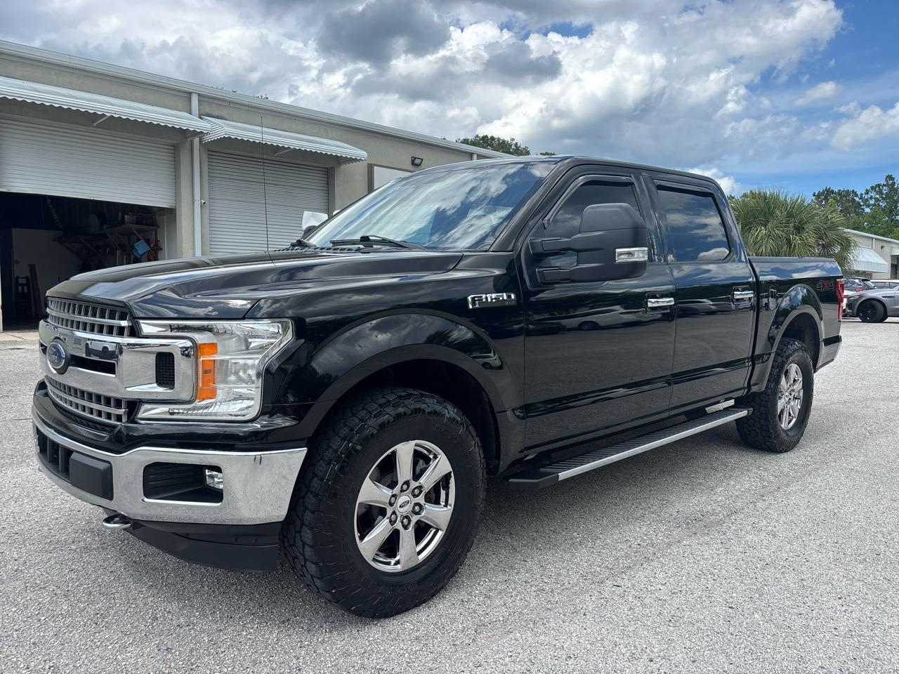 Ford F-150 XLT SuperCrew 5.5-ft. Bed 4WD 2018