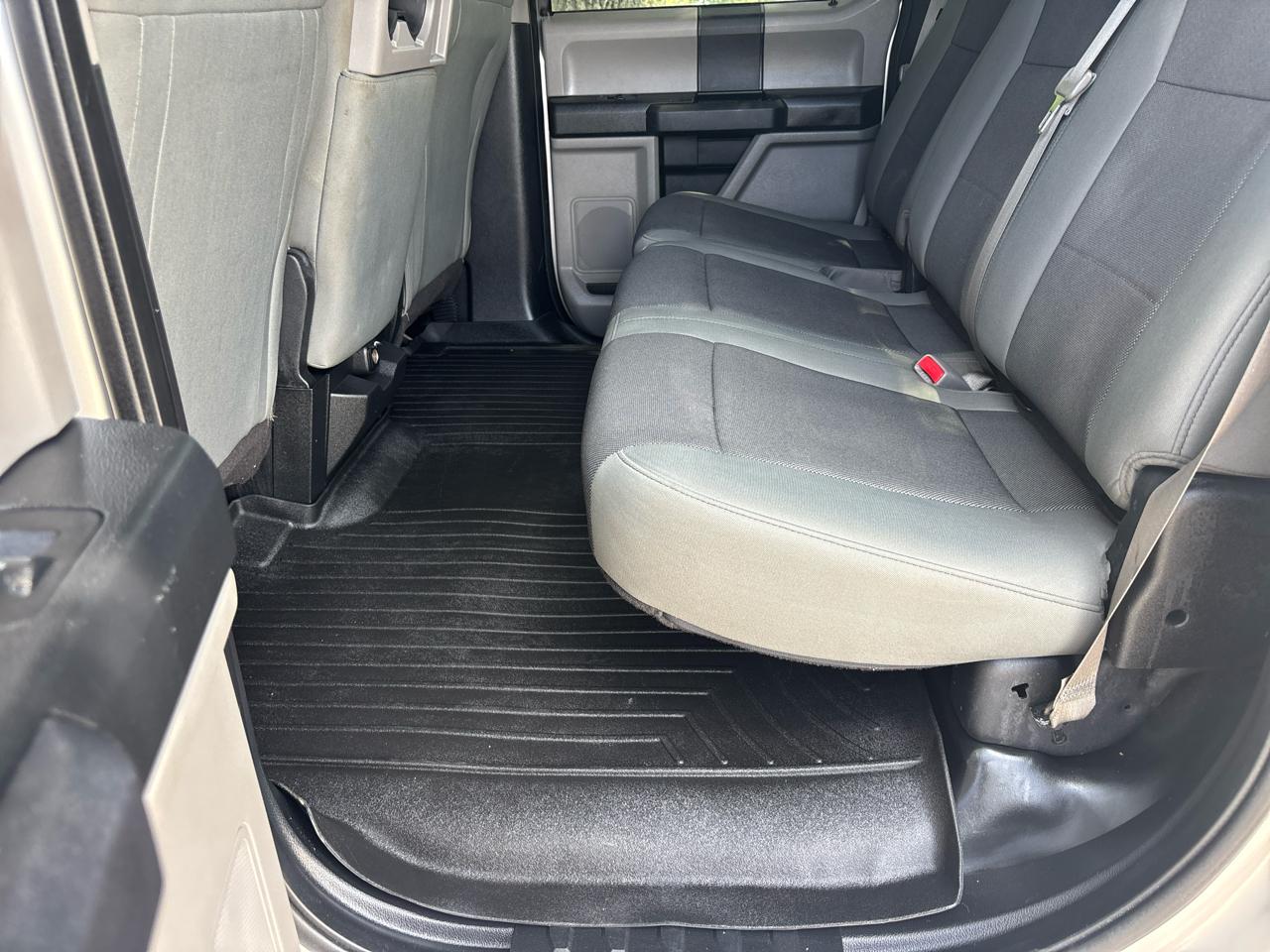 Ford F-150 2WD SuperCrew 139" XL 2017
