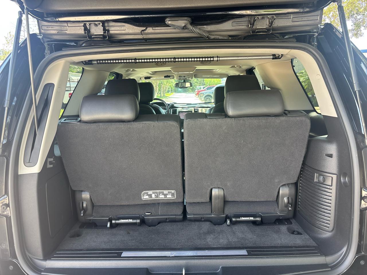 Cadillac Escalade Luxury AWD 2014