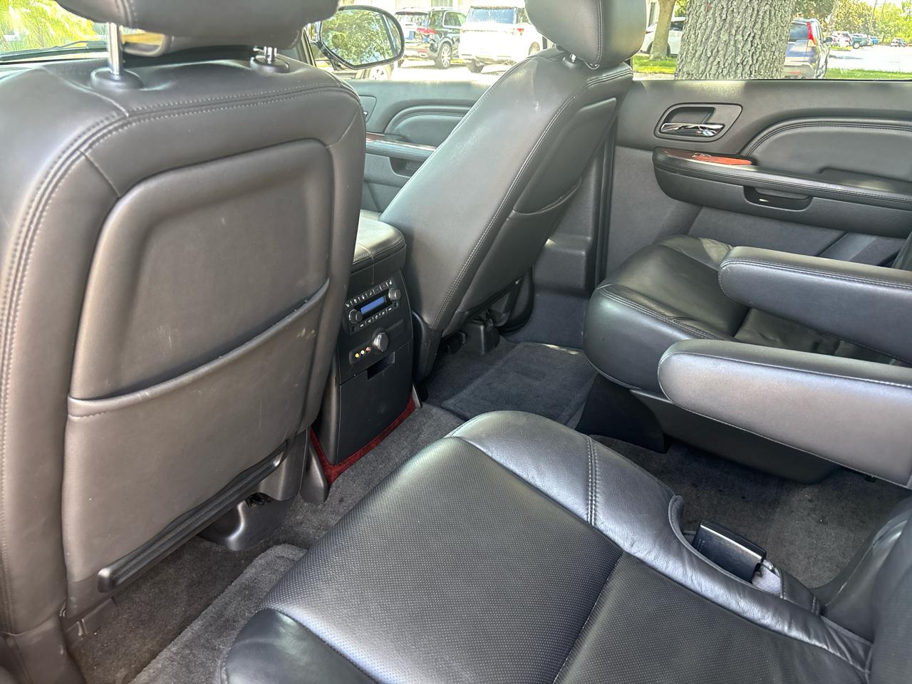 Cadillac Escalade Luxury AWD 2014