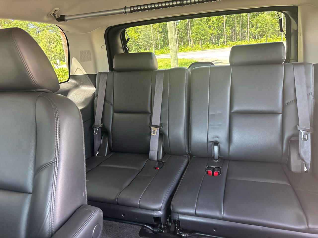 Cadillac Escalade Luxury AWD 2014
