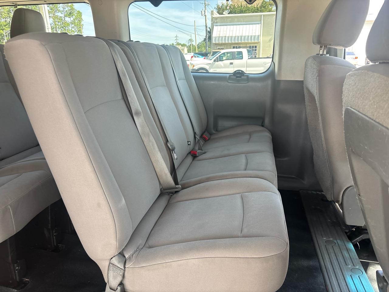 Nissan NV Passenger 3500 S V6 2013