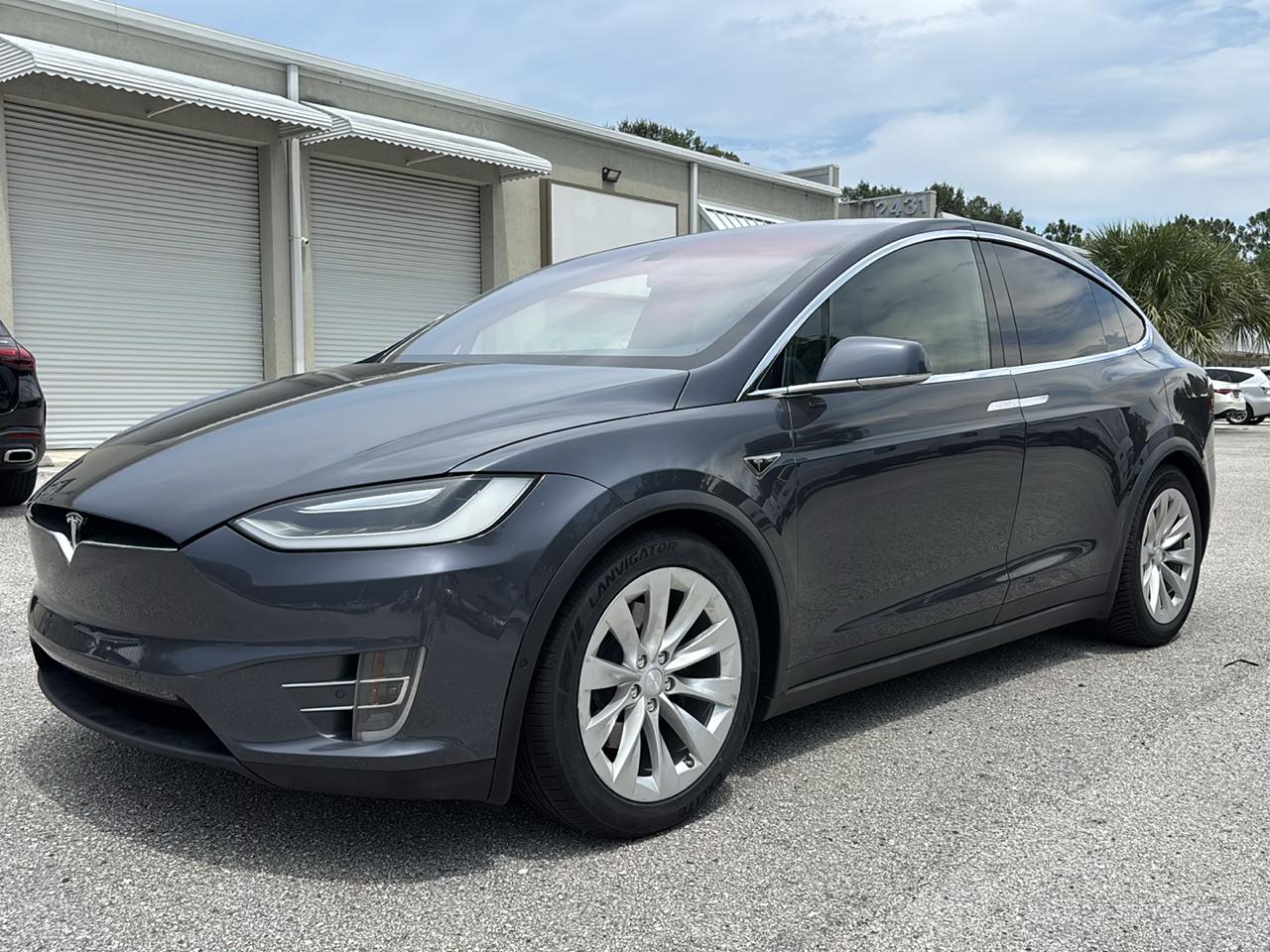 Tesla Model X 75D 2016