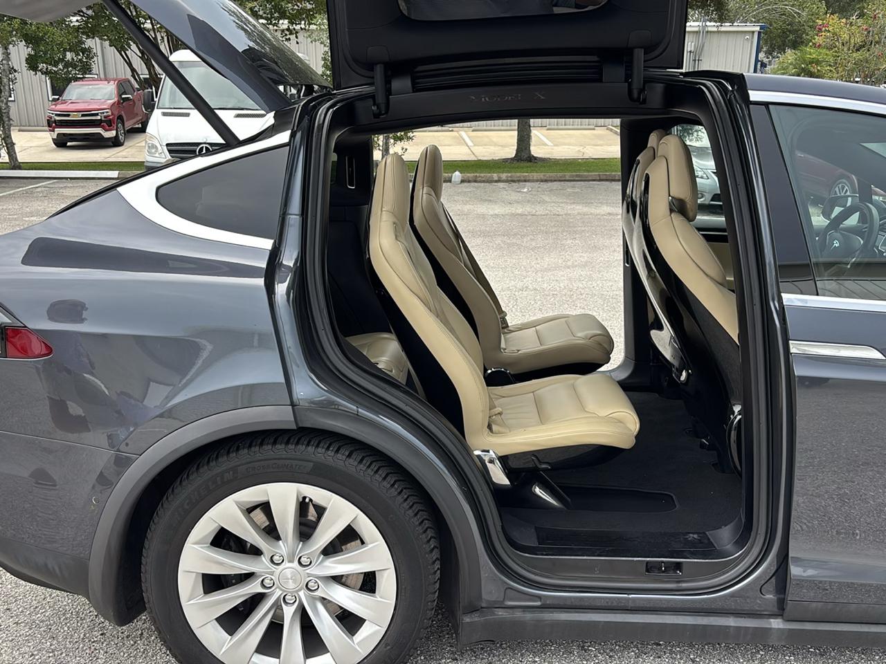 Tesla Model X 75D 2016