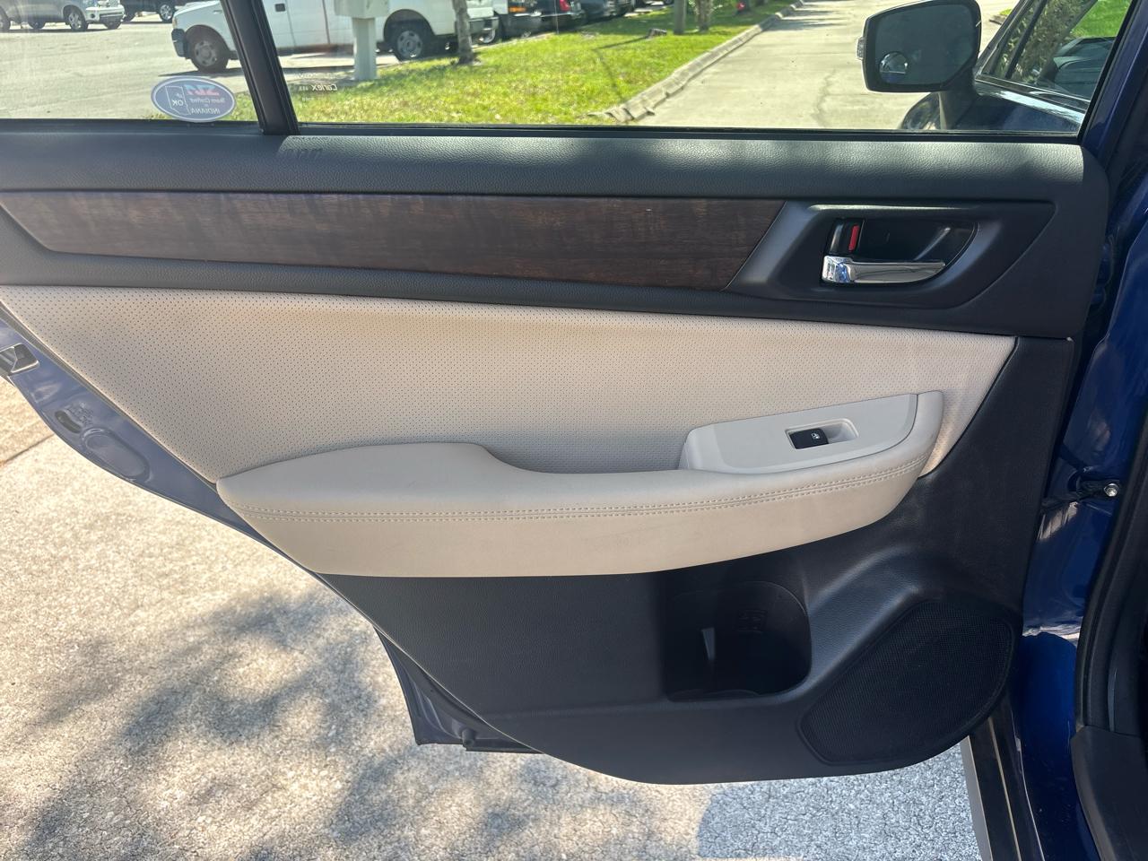 Subaru Outback 2.5i Limited 2016