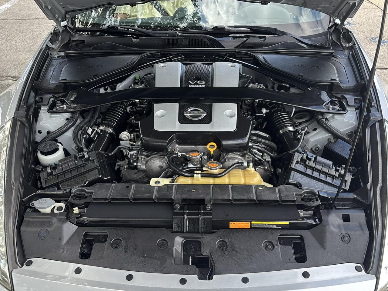 Nissan Z 370Z Touring Roadster 2013