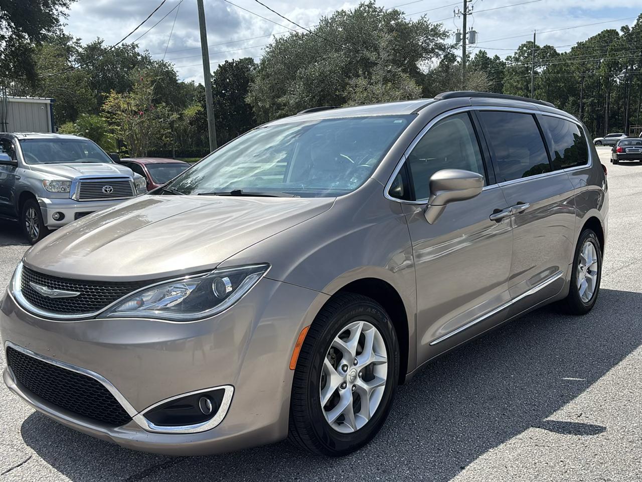 Chrysler Pacifica Touring-L 2017