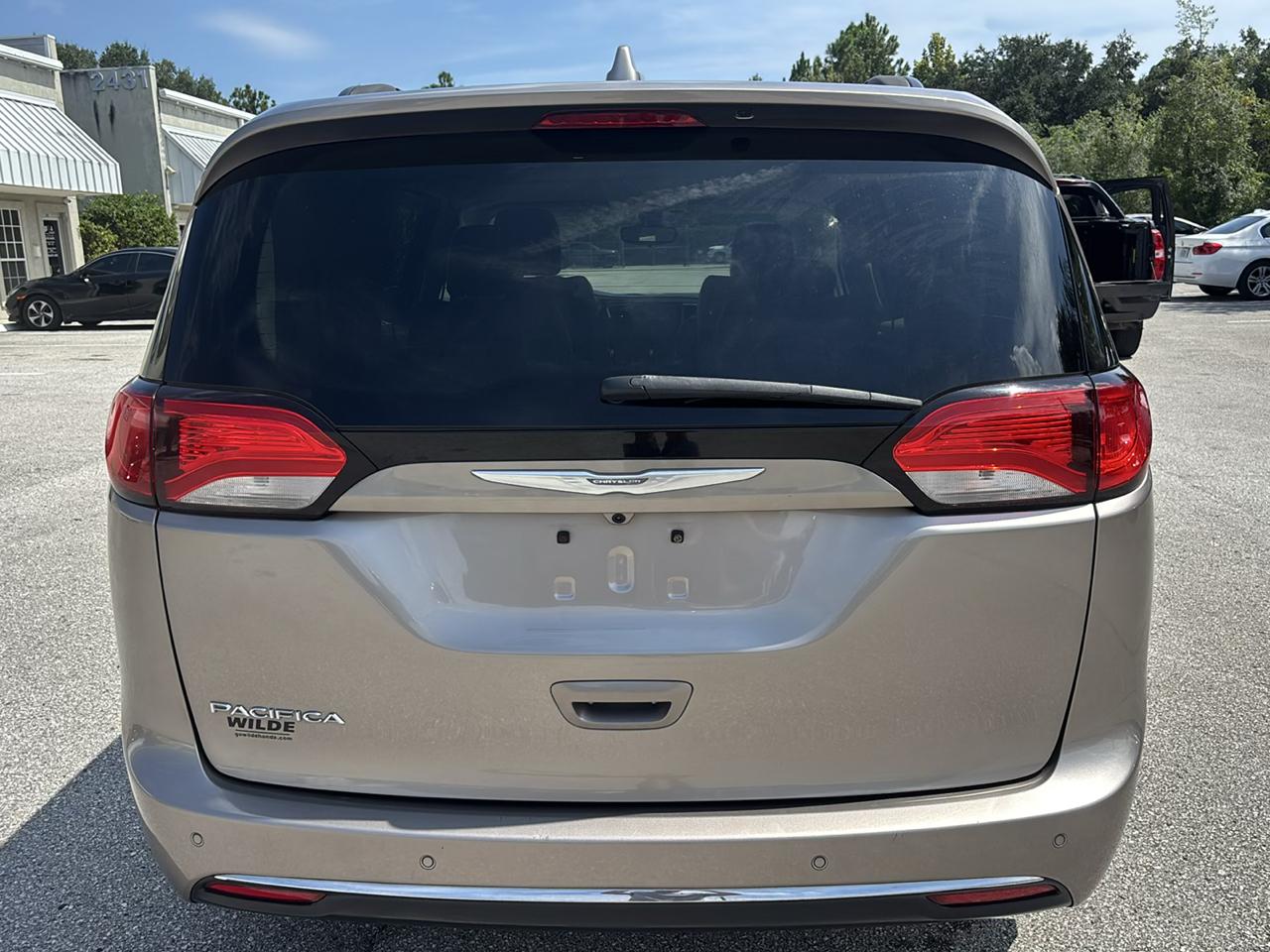 Chrysler Pacifica Touring-L 2017