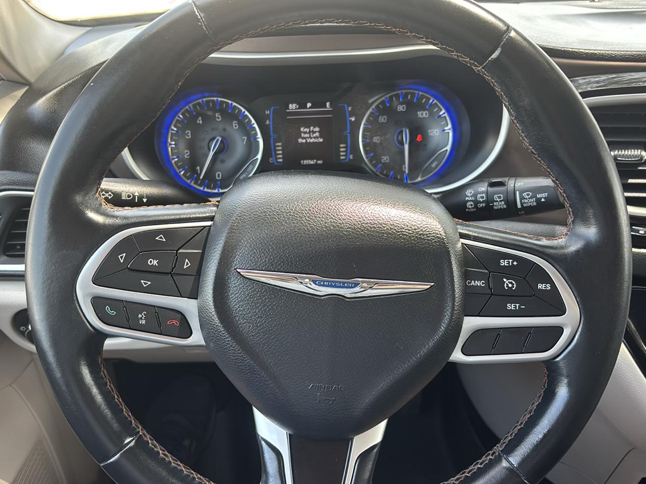 Chrysler Pacifica Touring-L 2017