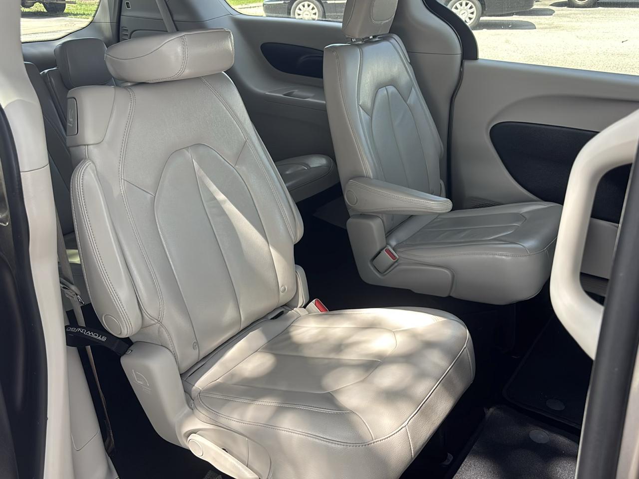 Chrysler Pacifica Touring-L 2017